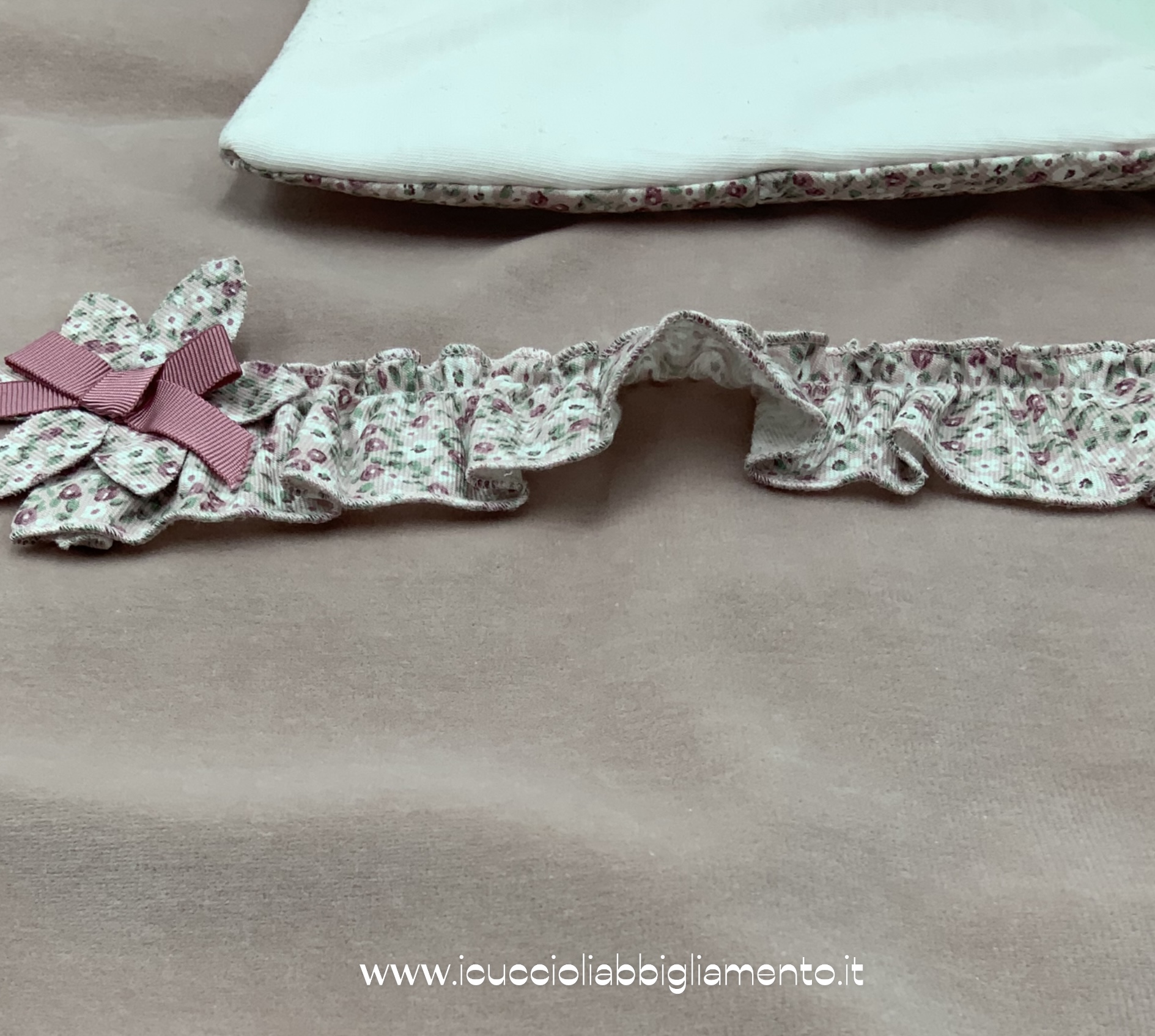 Le Chicche Copertina in ciniglia art. 2150 - Shop online I Cuccioli ...